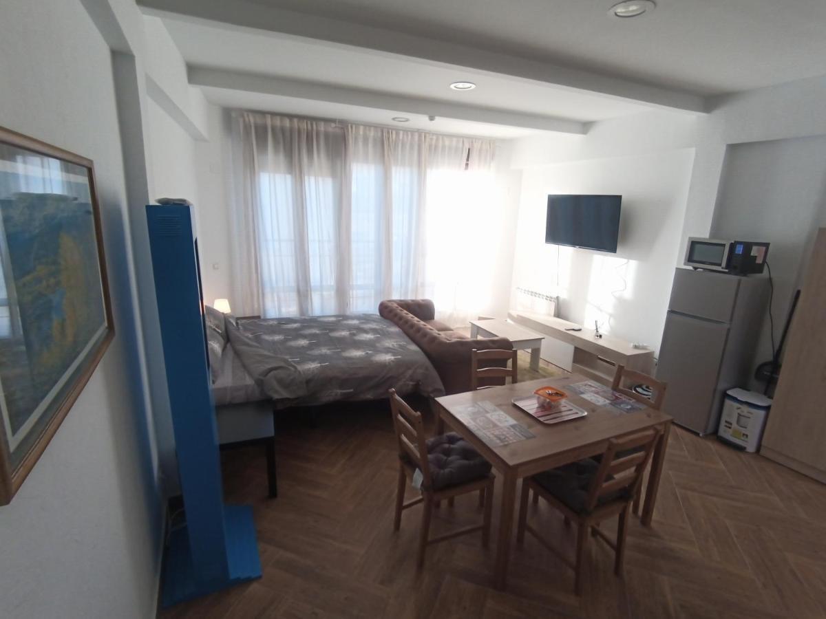Apartamento De Lujo En La Sierra Becerril de la Sierra Exterior photo