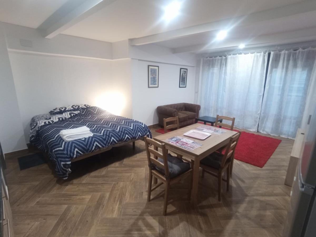 Apartamento De Lujo En La Sierra Becerril de la Sierra Exterior photo