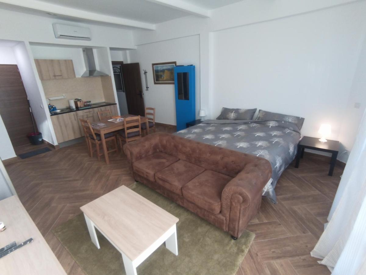 Apartamento De Lujo En La Sierra Becerril de la Sierra Exterior photo