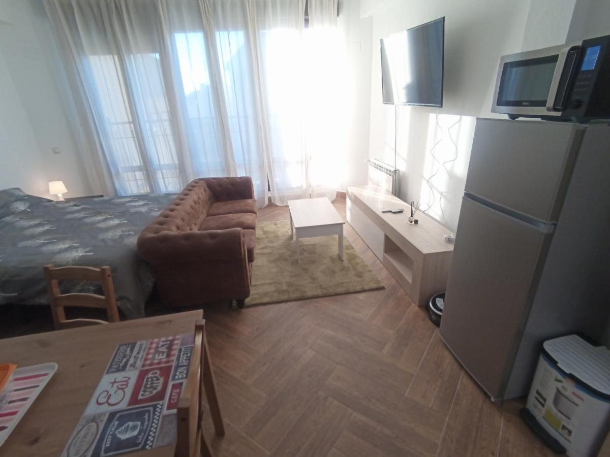 Apartamento De Lujo En La Sierra Becerril de la Sierra Exterior photo